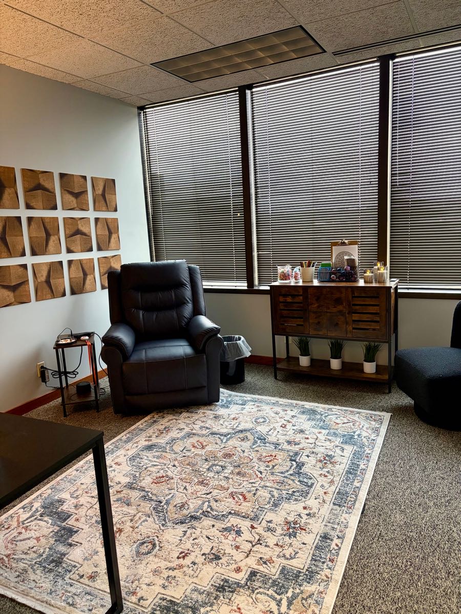 Comfortable SPRAVATO treatment room at Sunrise Psychiatry